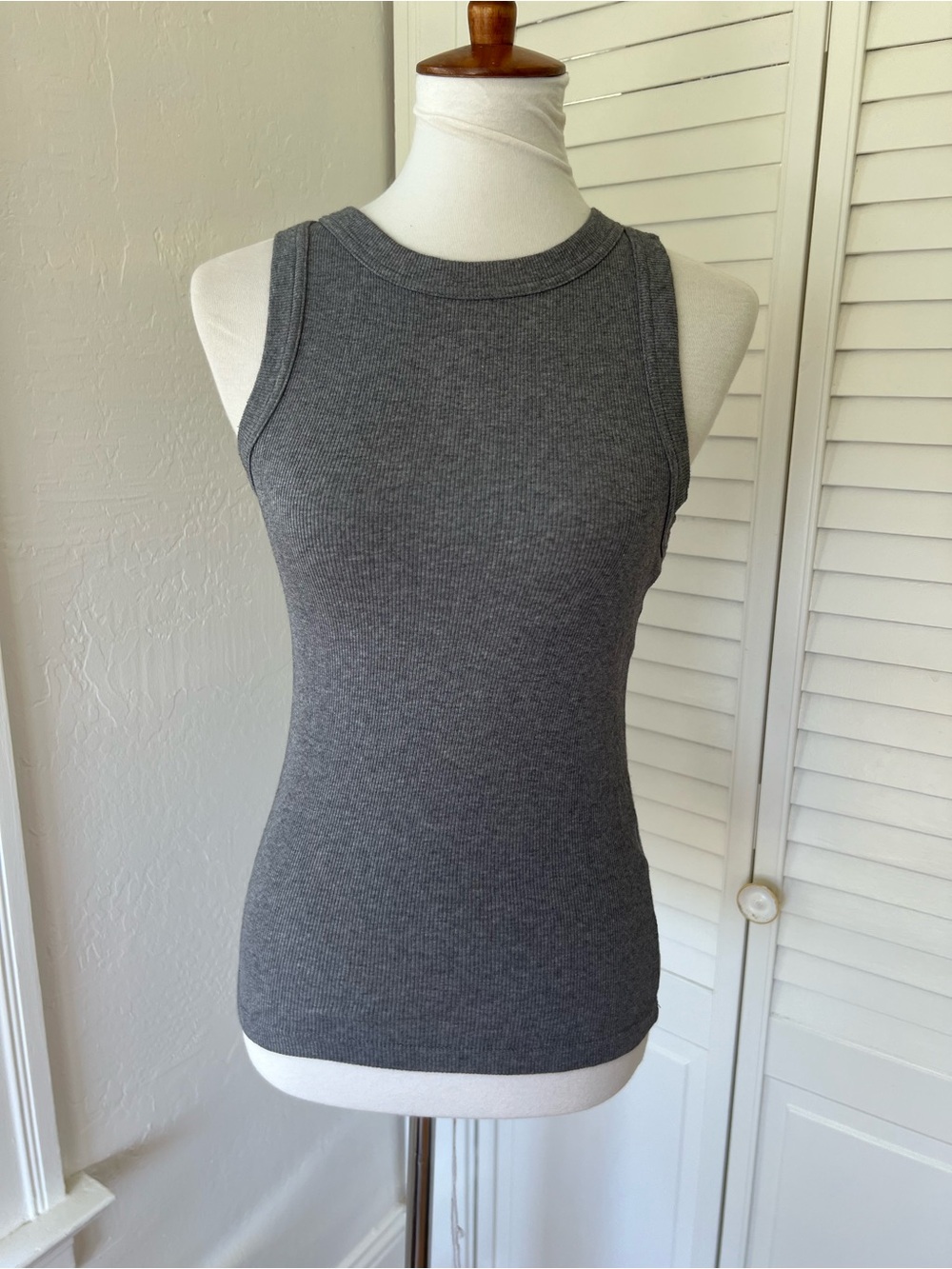Banana Republic Ribbed Tank